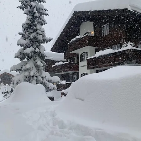 Апартаменты Bull